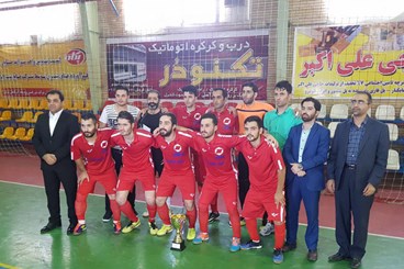 راهیابی تیم فوتسال داروسازی زهراوی به مسابقات کشوری