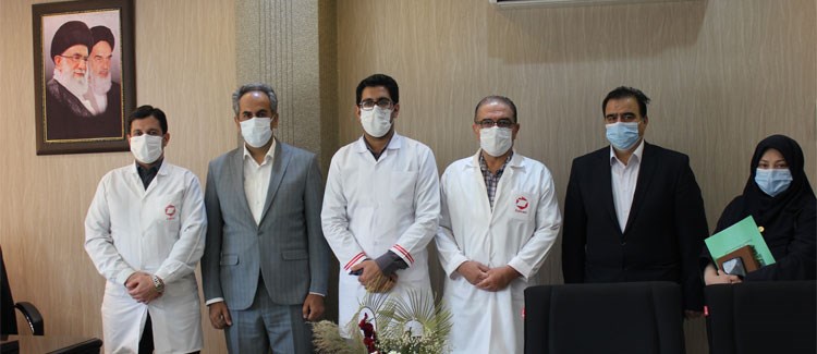 بازدید رئیس شعبه تبریز بیمه البرز به همراه معاونین از شرکت داروسازی زهراوی   